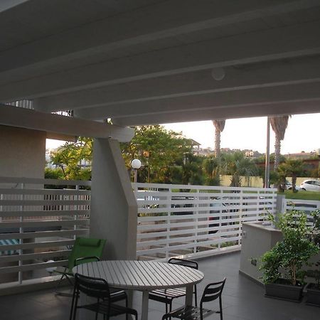 La Casa Bianca Marina di Ragusa Exterior foto
